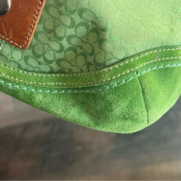 Coach Brown and Green Leather Strap - Picture 6 of 7